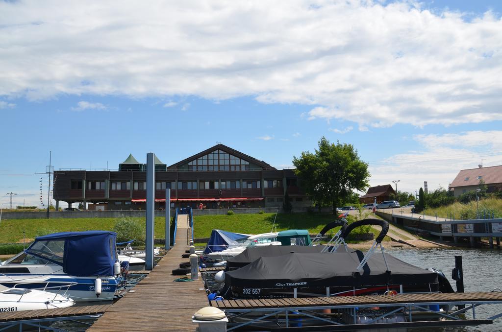 Resort Marina Labe Lovosice Esterno foto