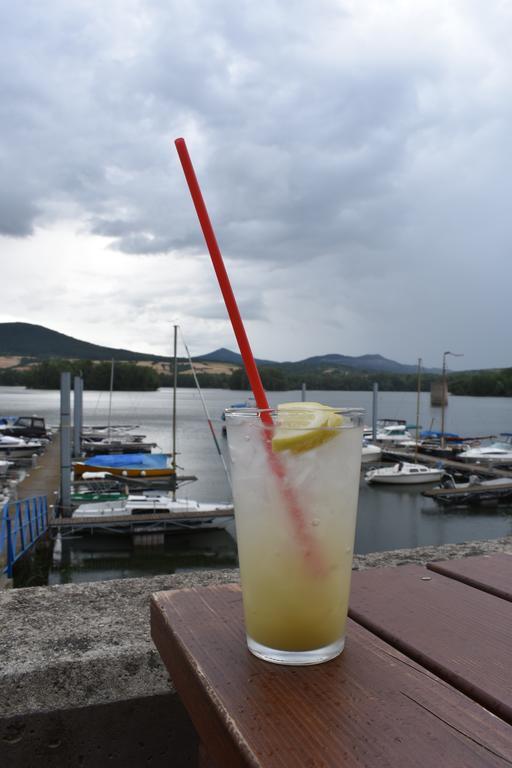 Resort Marina Labe Lovosice Esterno foto