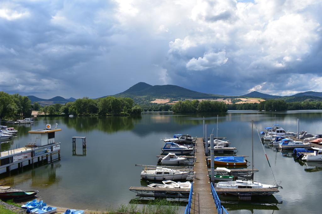 Resort Marina Labe Lovosice Esterno foto